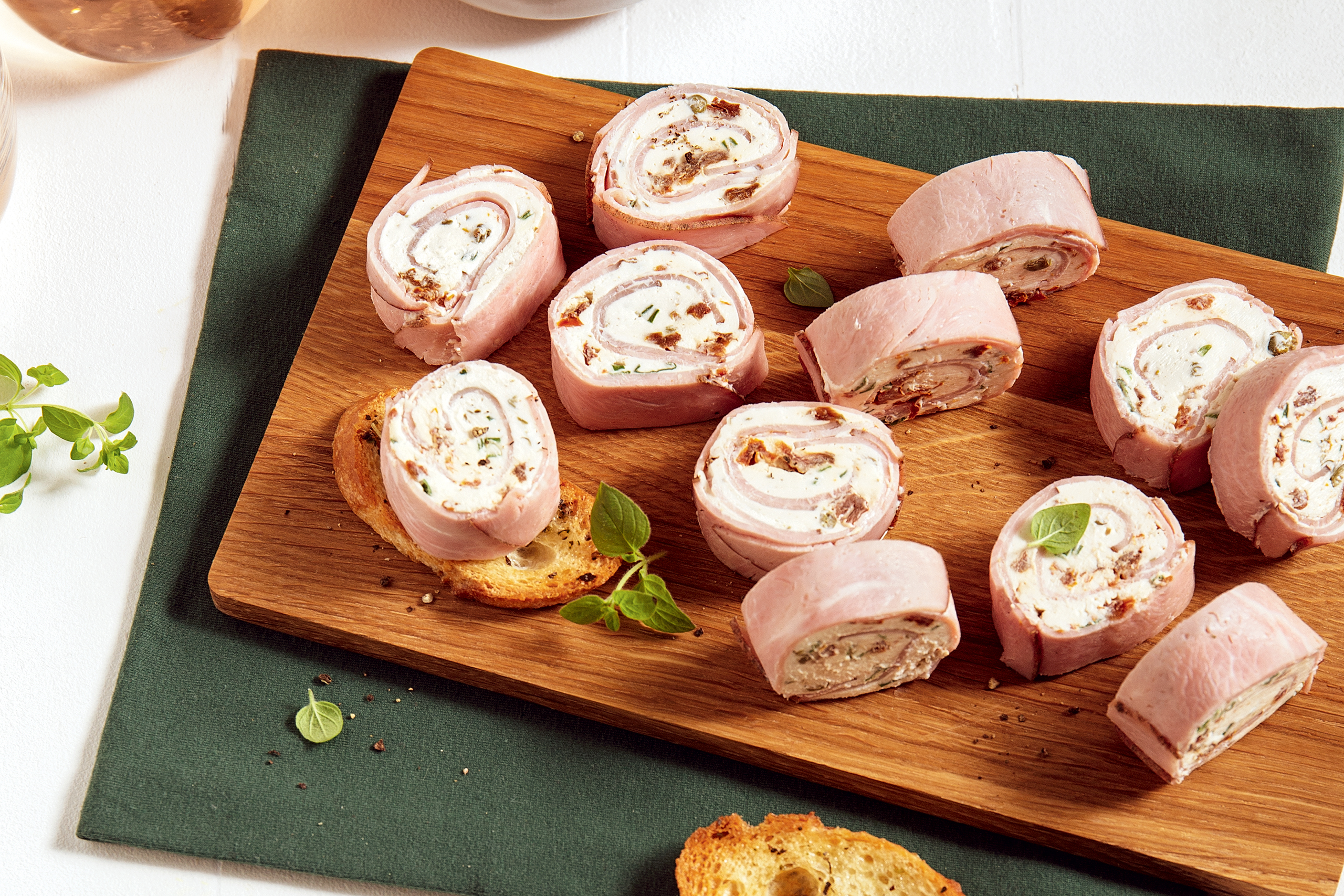 Roulades de capicollo au fromage à la crème